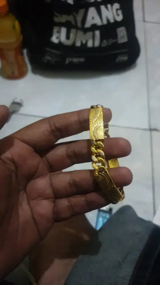 Terima jual emas segala kondisi