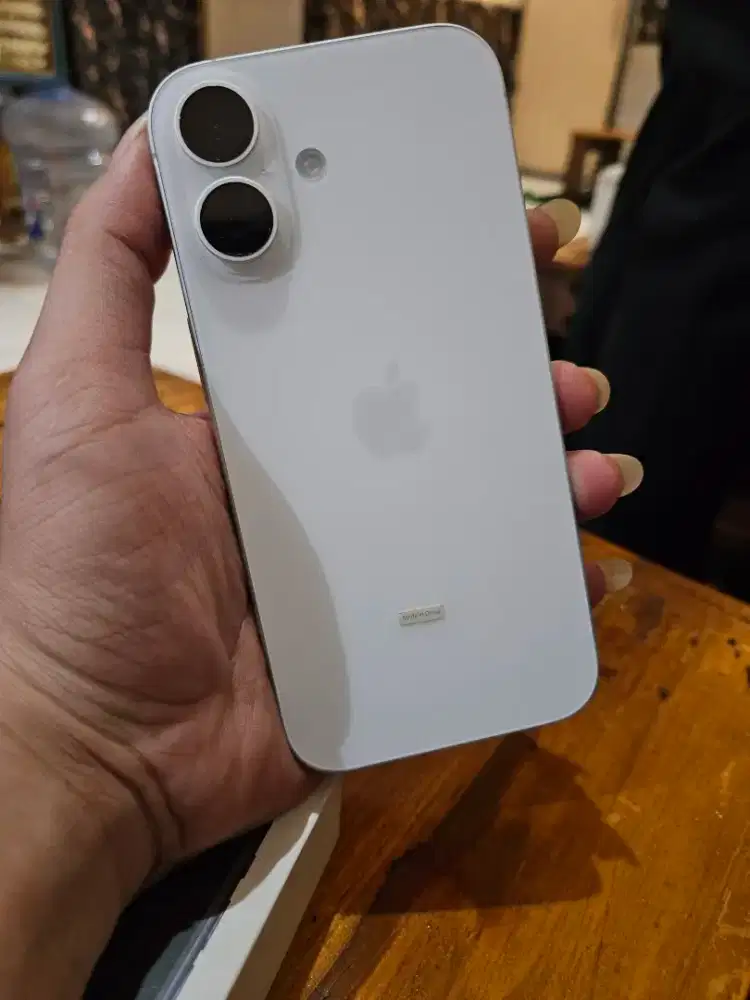 IPHONE 16 128GB IBOX LIKENEW