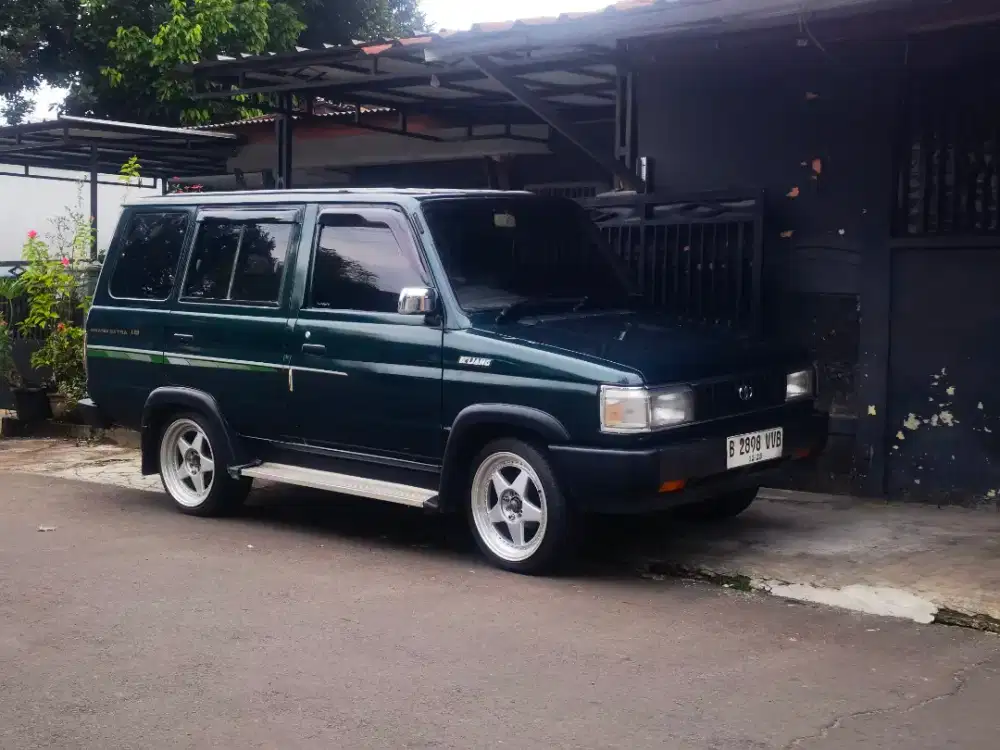 Kijang grand extra Short 1995 akhir