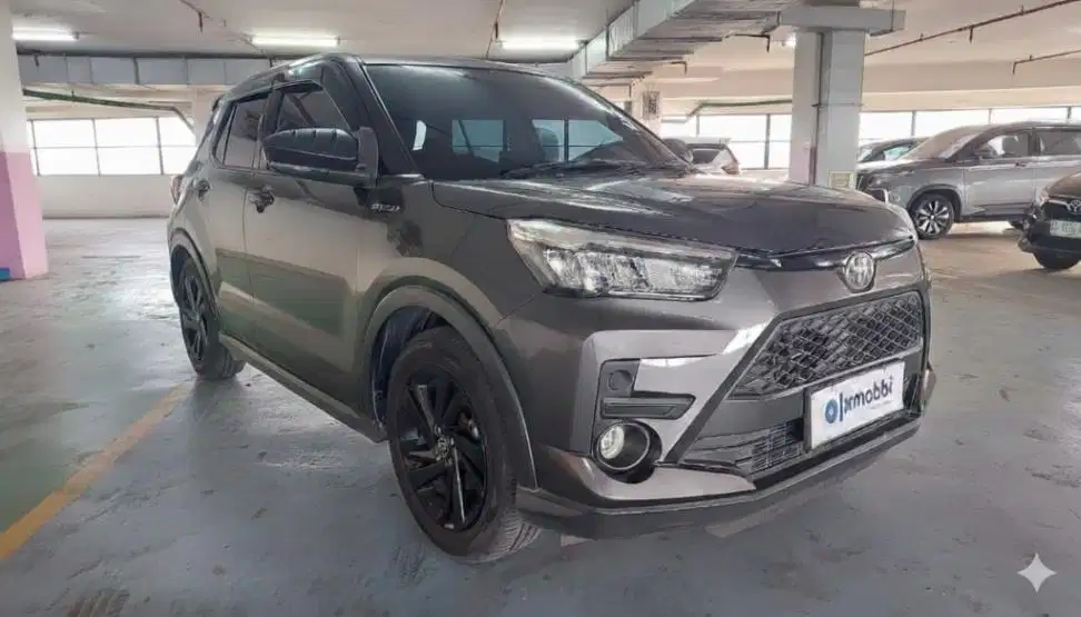 DP 14 JUTA Toyota Raize 1.0 G One Tone Bensin-MT 2021 FFZ