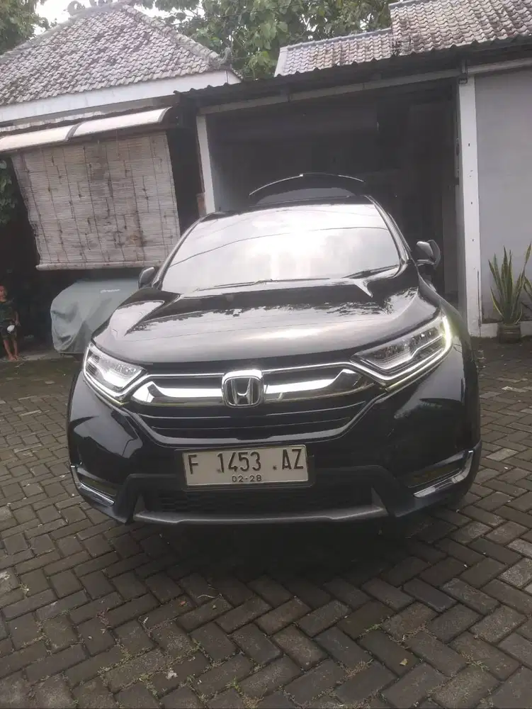 Honda CR-V 1.5 Turbo Prestige -AT 2017 hitam, nama sendiri dari baru