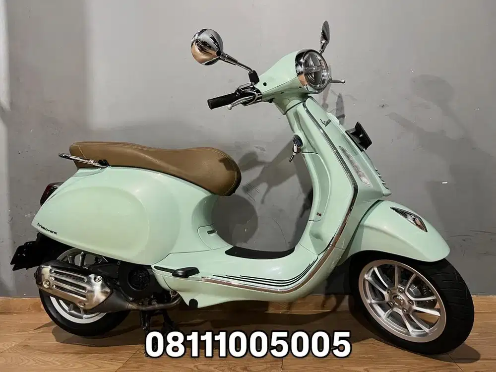 VESPA PRIMAVERA 150 IGET ABS TH 2022 LIKE NEW