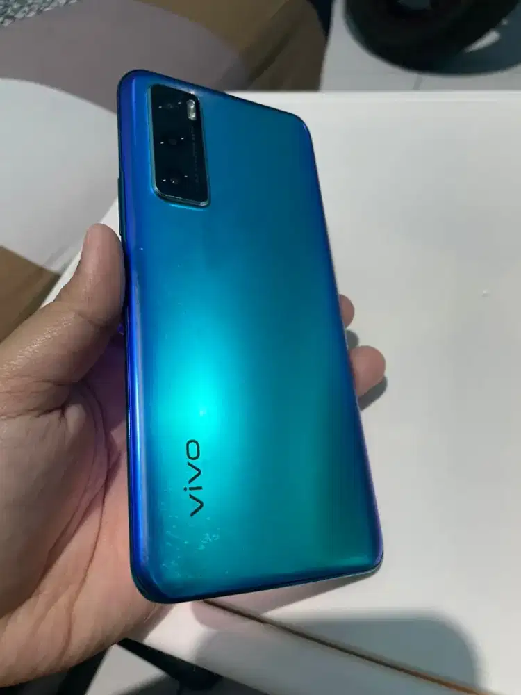 Vivo v20se 8/128gb