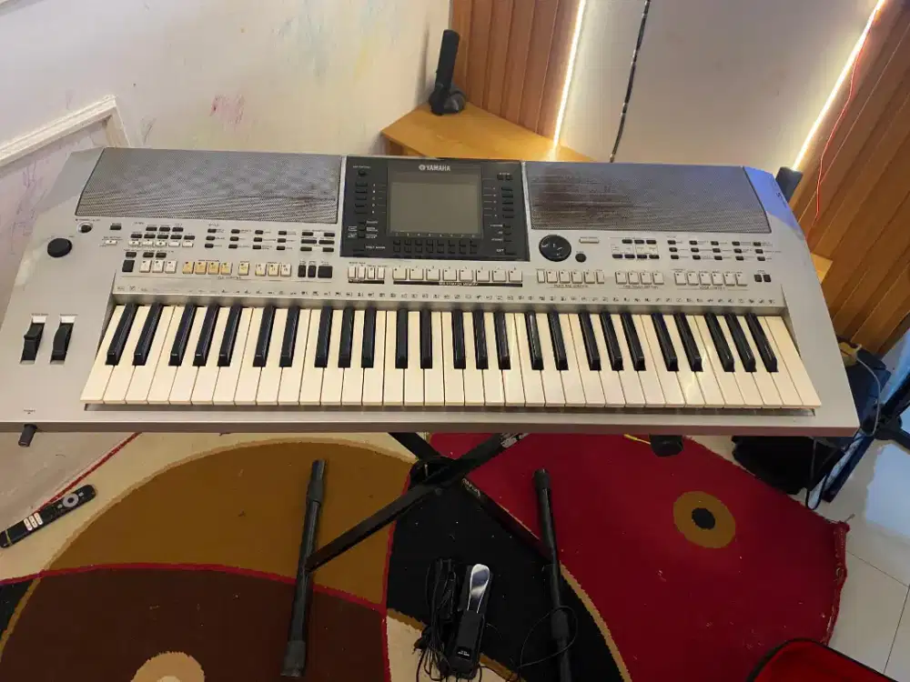 Keyboard yamaha psr s900
