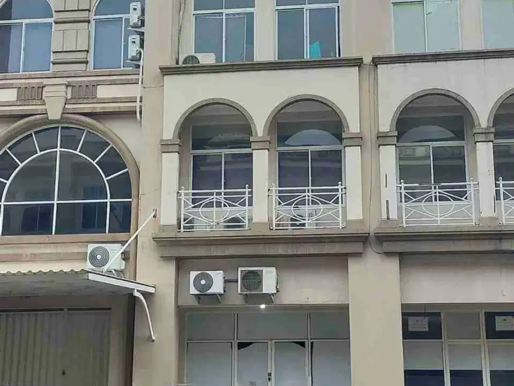 Ruko Murah, Cocok Untuk Investasi Dan Usaha, Di Galaxy Bekasi Selatan