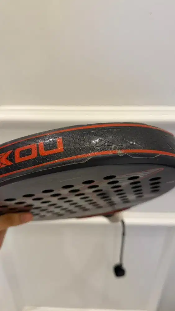 WTS Raket Padel Nox At10 18k 2025