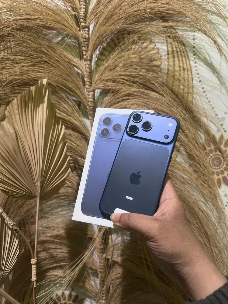 iPhone 17 Pro Max 256 Blue iBox Aktif S/D Januari 2027 BH 100 Cc 9