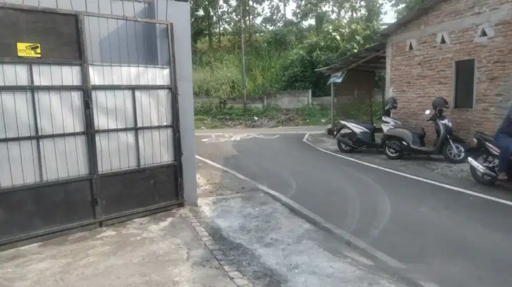 Dijual Gudang ready di jl Simongan Ngaliyan