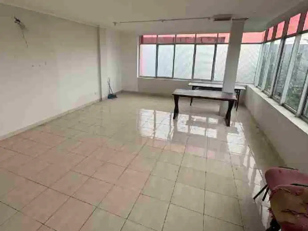 Di Jual Murah Ruko Furnished Empat Lantai Posisi Hoek Kalideres Jakarta Barat Bebas Banjir