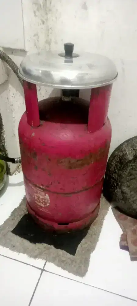 Gas pink Lok Kemanggisan