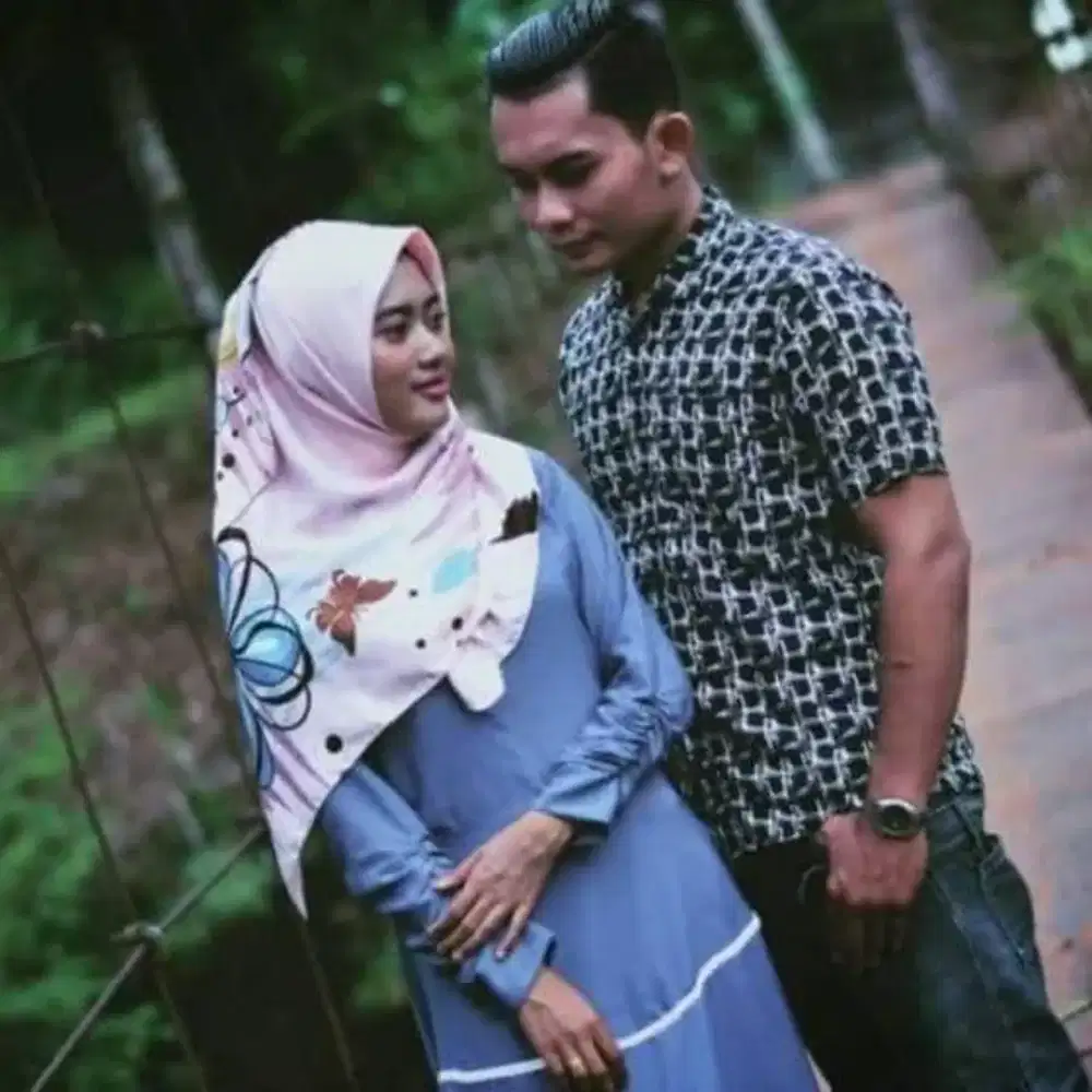 Cari pekerjaan yg gaji harian , atupun bulanan tapi yg ada mess.