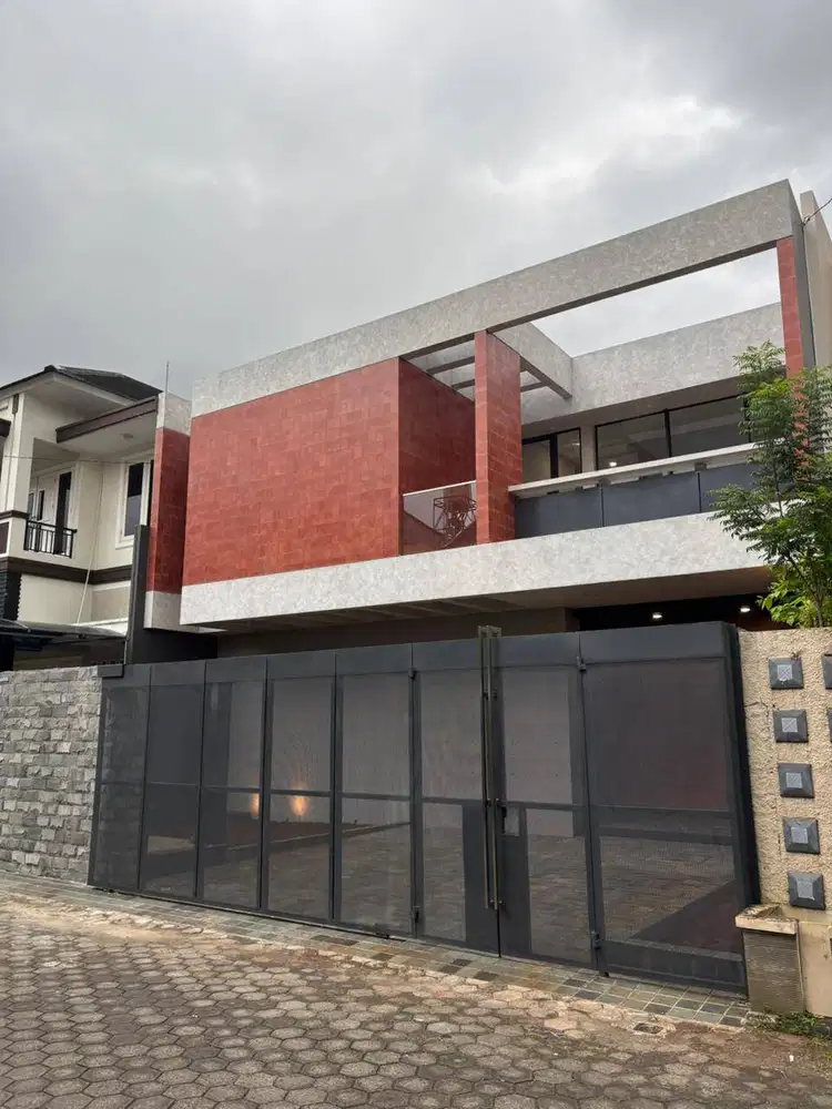 Dijual Rumah Baru Mewah di tlaga bodas semarang