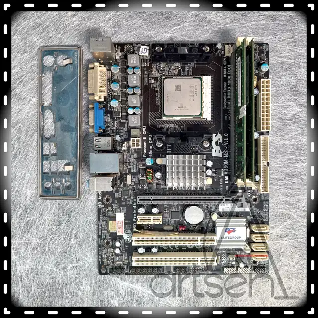 ECS A960-M M3 AM3+ FX 8300 RAM 8GB DDR3