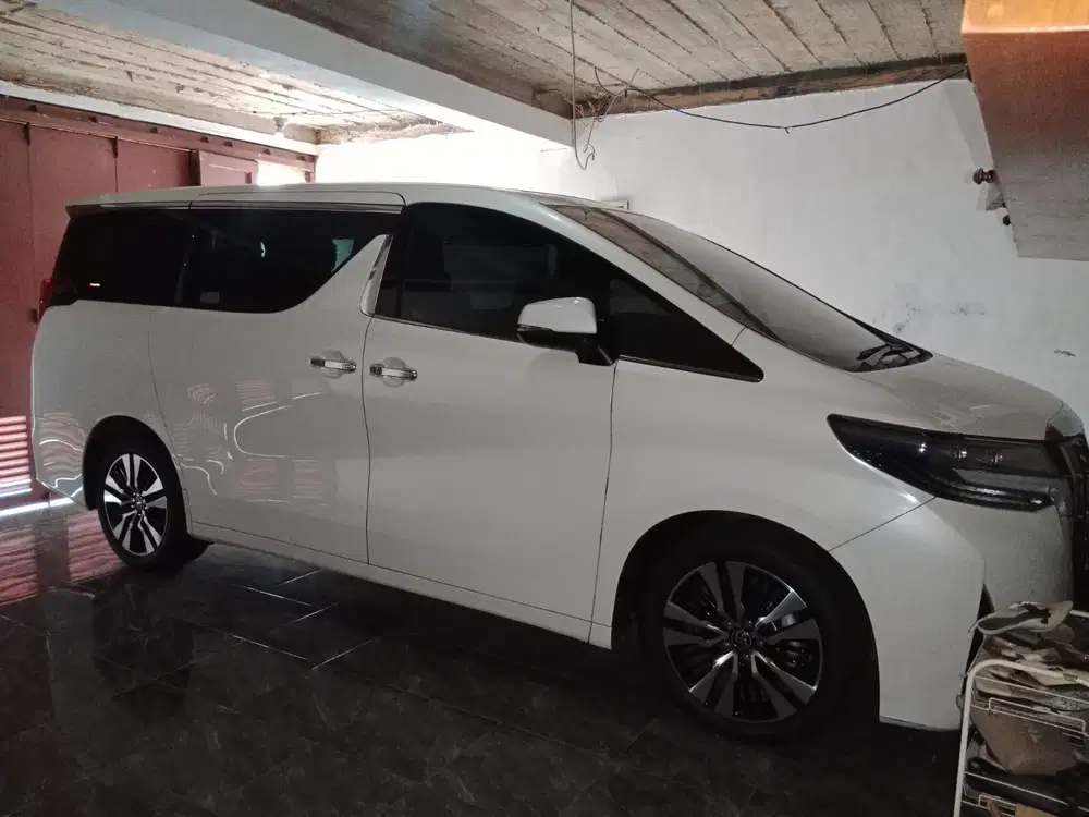 Toyota Alphard 2020 Bensin