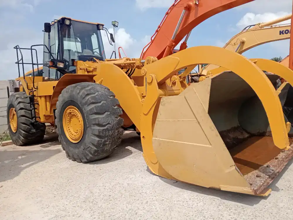 WHEEL LOADER LOGFORK ALAT BERAT CATERPILLAR 966G IMPORT 2022