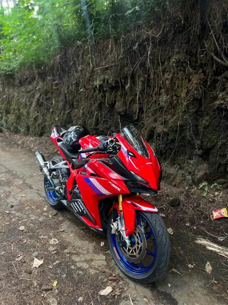 CBR 250 RR ISTIMEWA