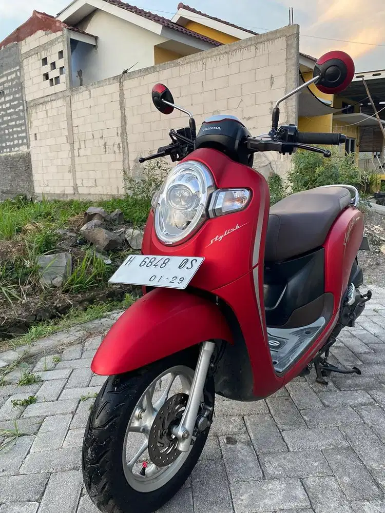 Scoopy 2020 Merah Doff