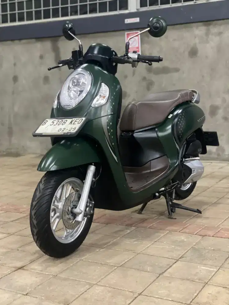 HONDA SCOOPY PRESTIGE 2024
