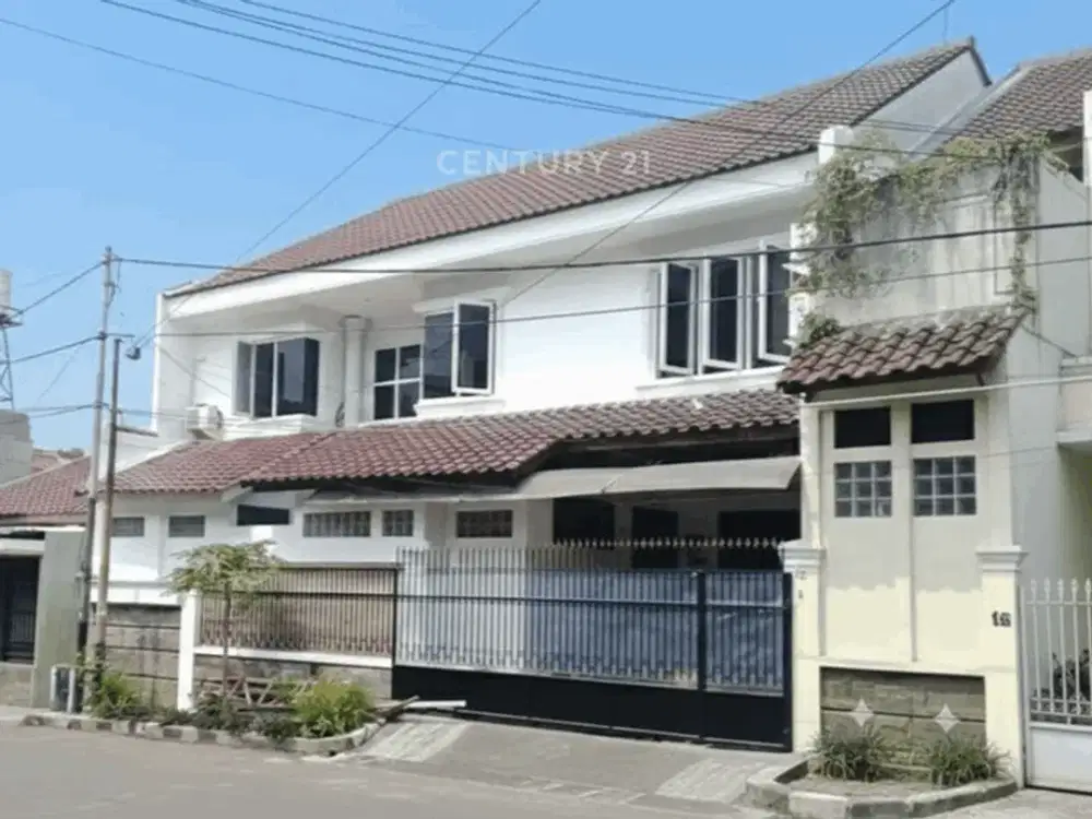 Dijual Rumah Di Kemanggisan 2 Lantai SHM 4 KT  Row 2 Mobil