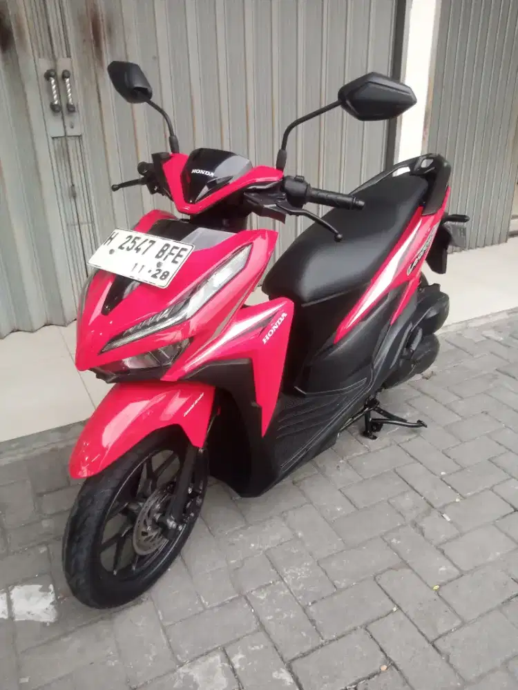 Vario 125 CBS ISS 20218 Merah
