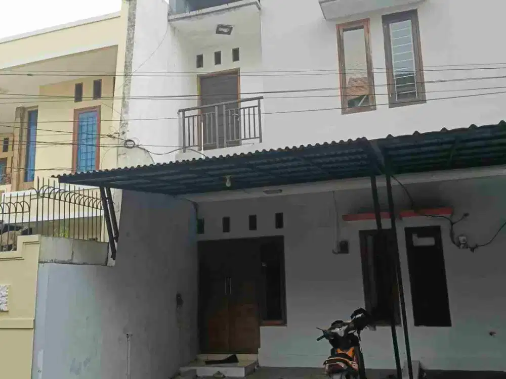 Rumah 2 Lantai di Jatibening Estate Bekasi