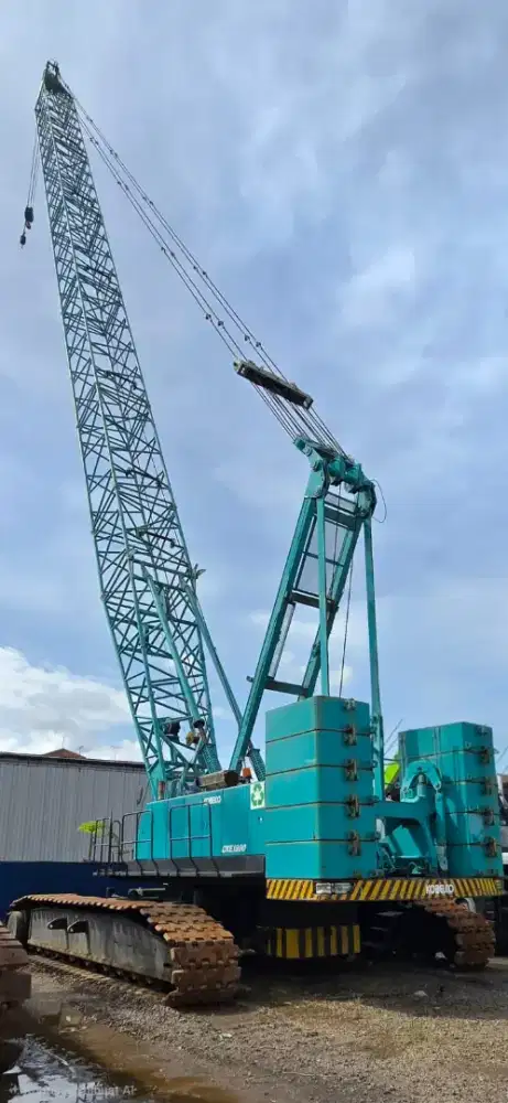 Crawler crane Kobelco capasitas 180 ton tahun 2018