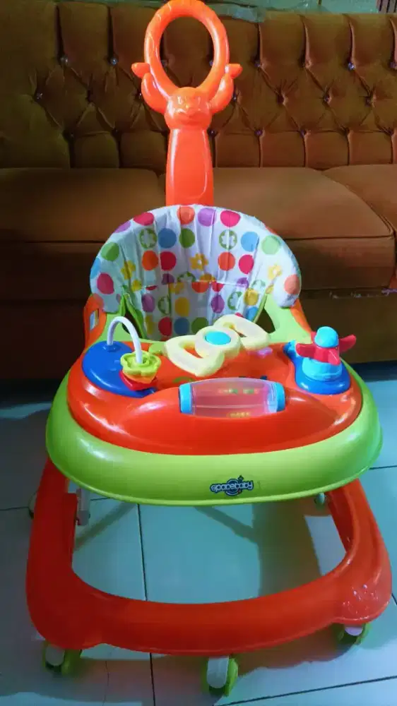 Baby Walker masih cakep bs cewe cowo, kuat dipake nyaman