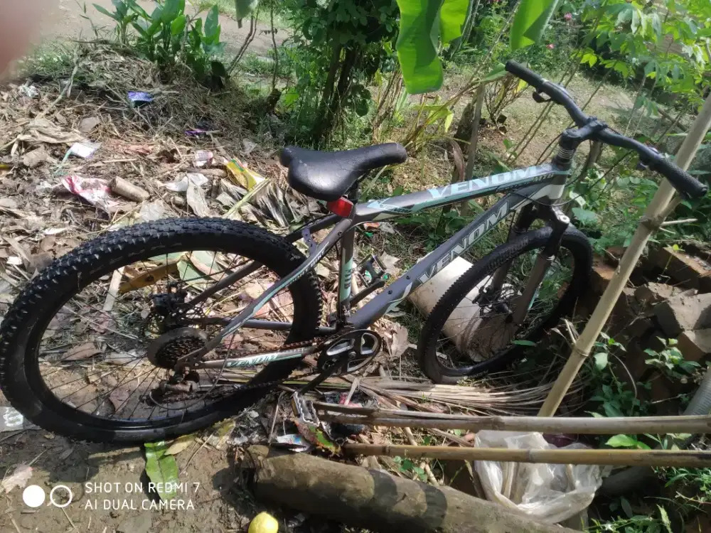 SEPEDA MTB VENOM BEKAS