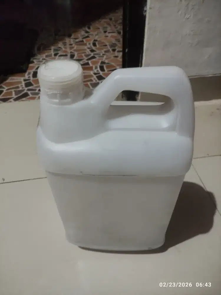 Dijual Jerigen 5liter an