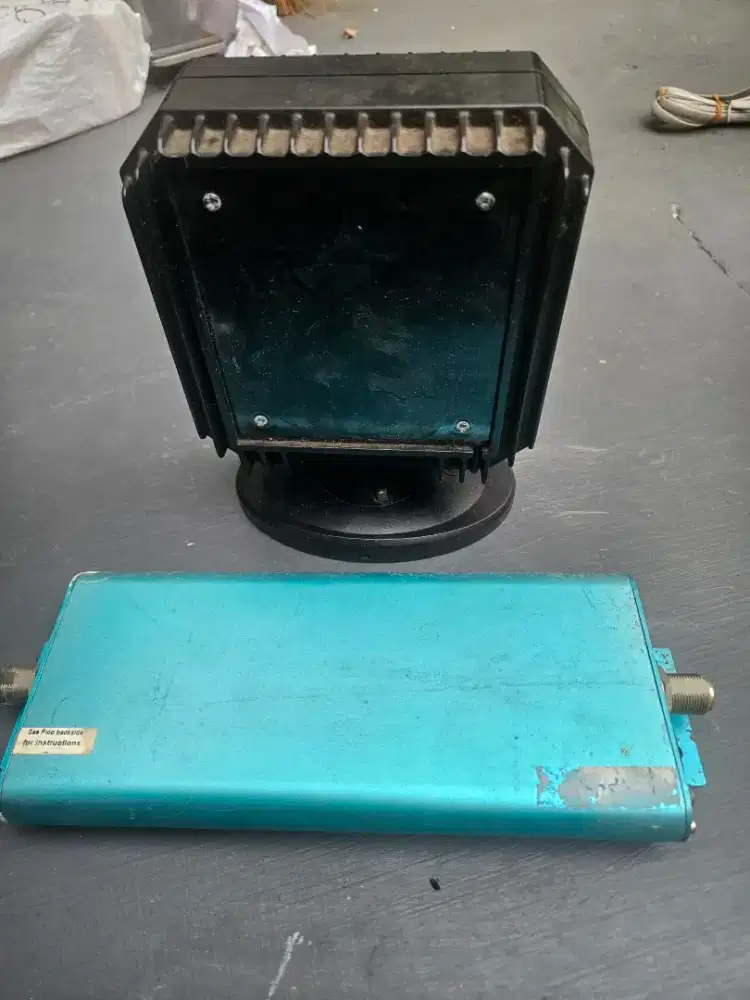 Alat receiver pengauat sinyal Gsm