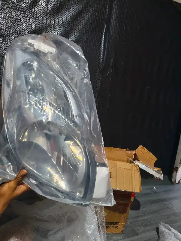 Headlamp Toyota , lampu depan Toyota