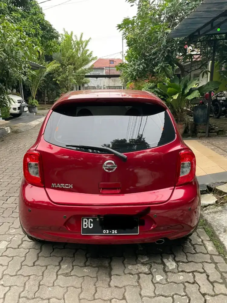 Nissan March Matic 2015