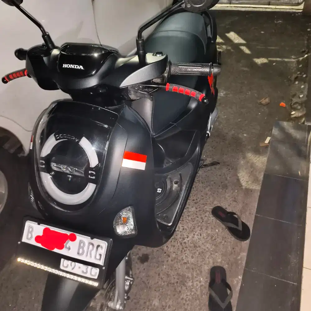 Scoopy Prestige 2025