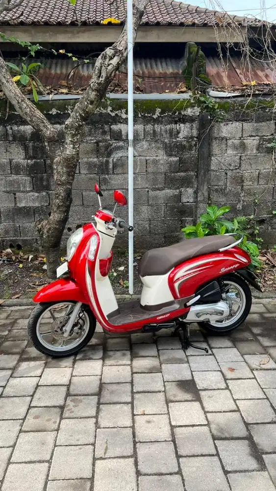 Scoopy injeksi 2015 mulus