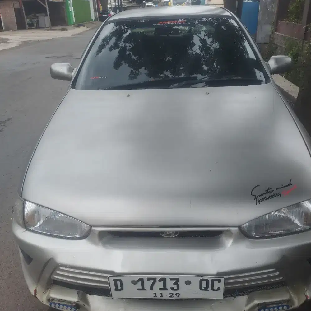 Di jual hyundai elentra tahun 1997