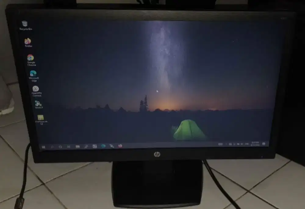 LED Monitor 22 Inch Merk  HP  V223 1080 P