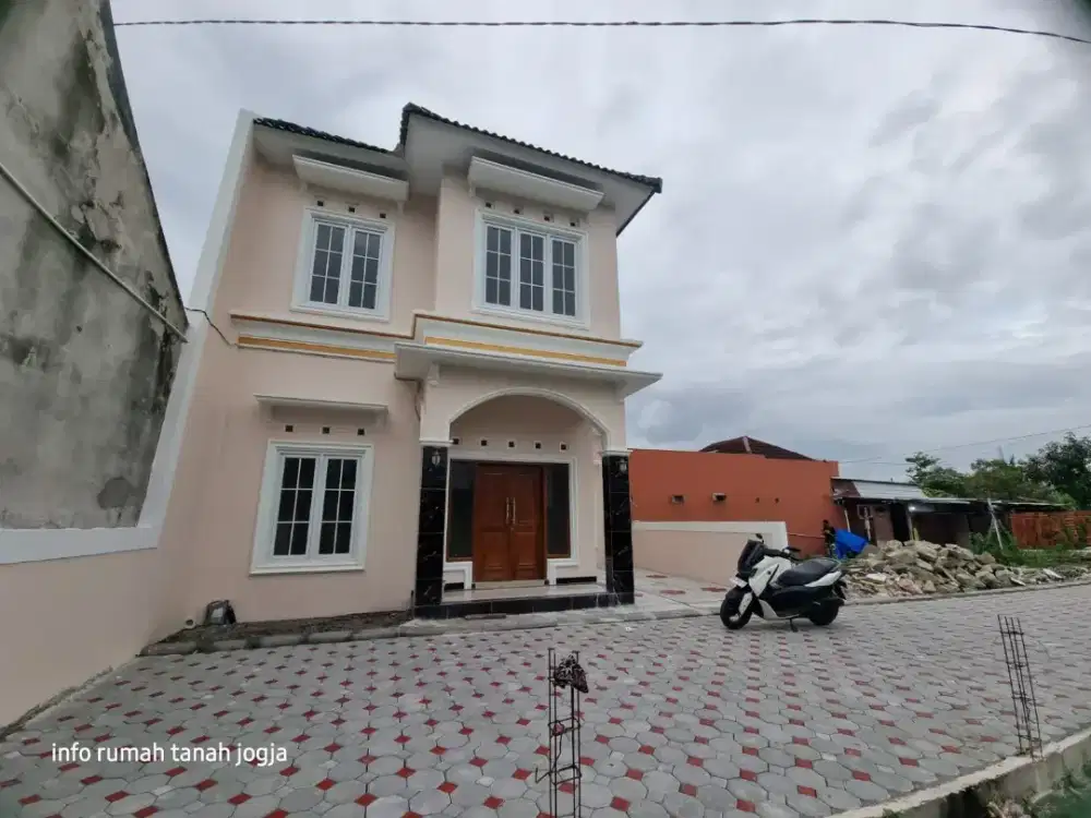 Jual rumah baru siap huni potorono dekat wiyoro