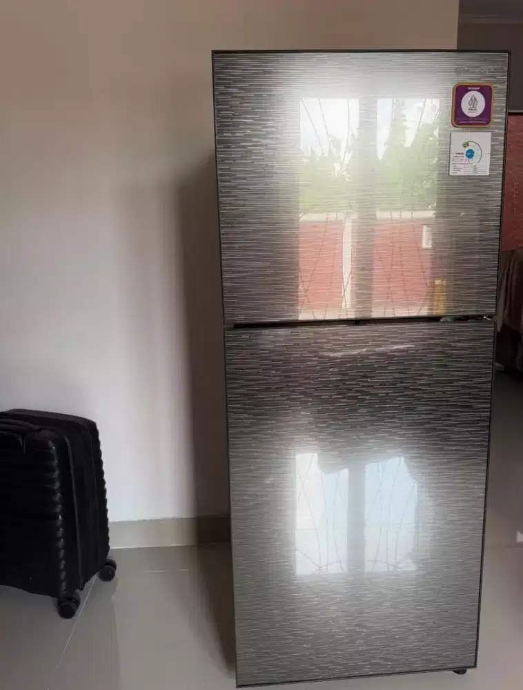 Kulkas Sharp LED 2 pintu