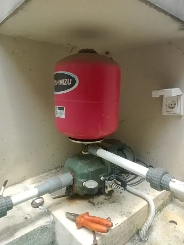 SERVICE POMPA AIR PANGGILAN. ( JETPUMP DAN SUBMERSIBEL. )