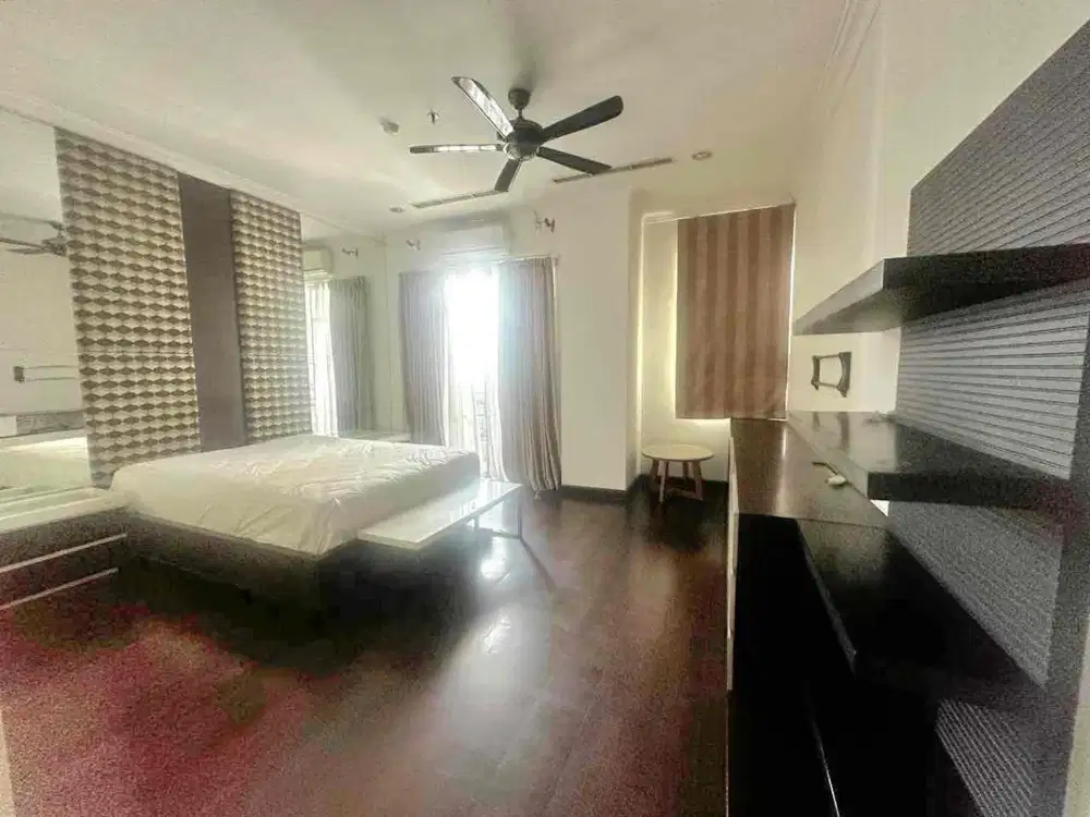 Jual Apartemen Belleza Permata Hijau
Tower Louvre Apartemen Belleza For sale