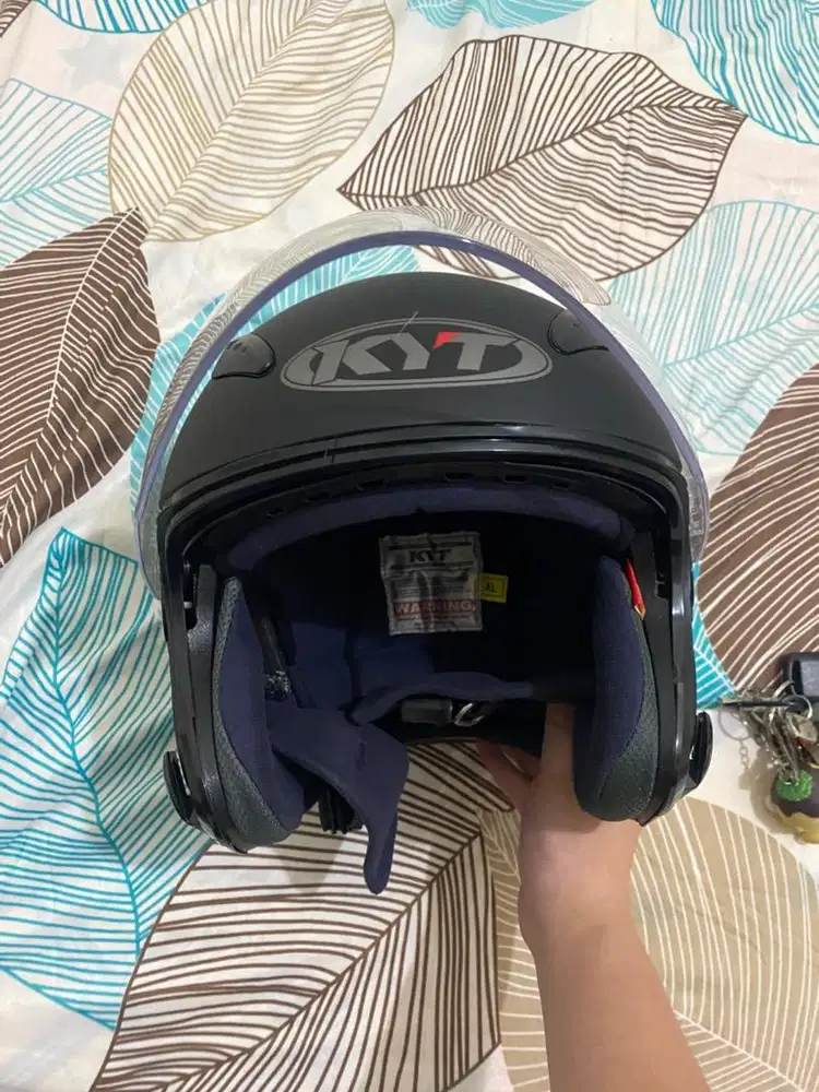 Helm KYT Galaxy Flat R - Black