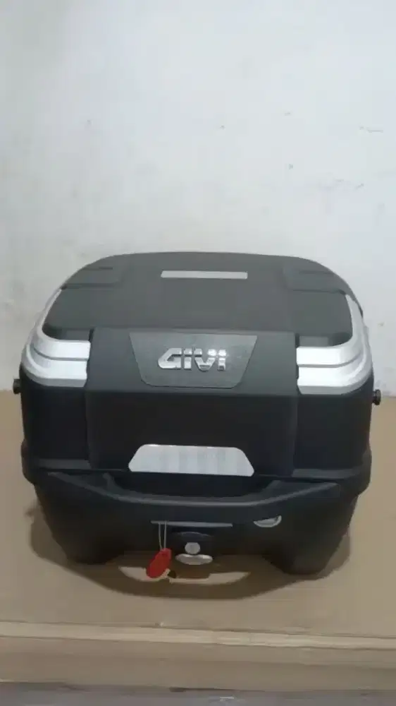 Box Motor Givi B33 NTM ADV Stock Baru !