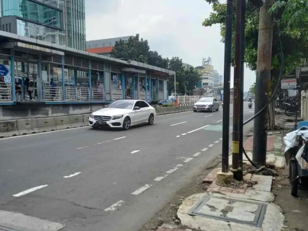 Jual Gedung kantor di mampang prapatan raya jakarta selatan