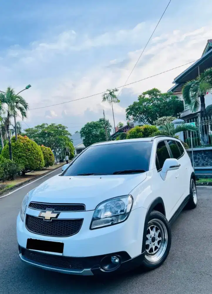 Chevrolet Orlando Low KM Kondisi Istimewa