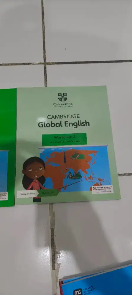 Buku sekolah JAC Primary School kelas 4