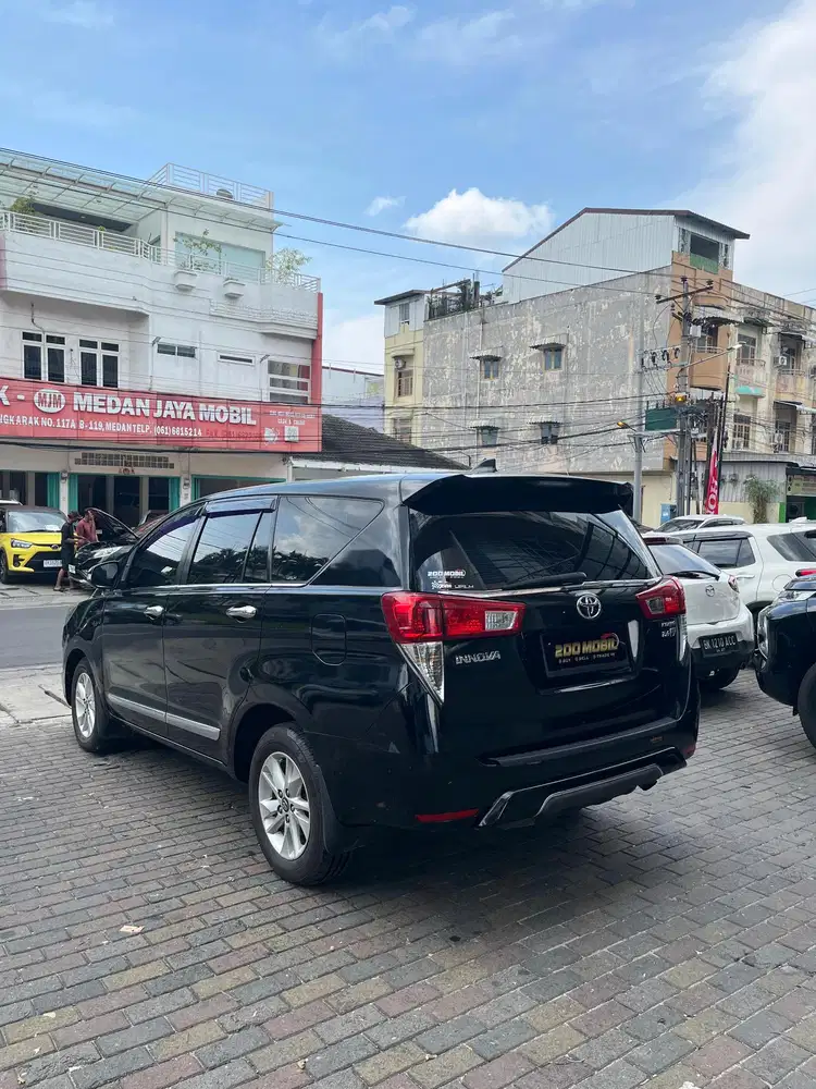 Toyota Kijang Innova 2.4 V AT 2017 Diesel SOLAR MATIC