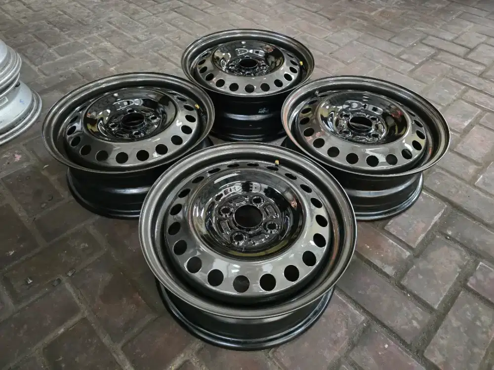 Velg OEMLOOK R15 Agya Ayla Calya Sigra Yaris Vios Etios Altis Corolla