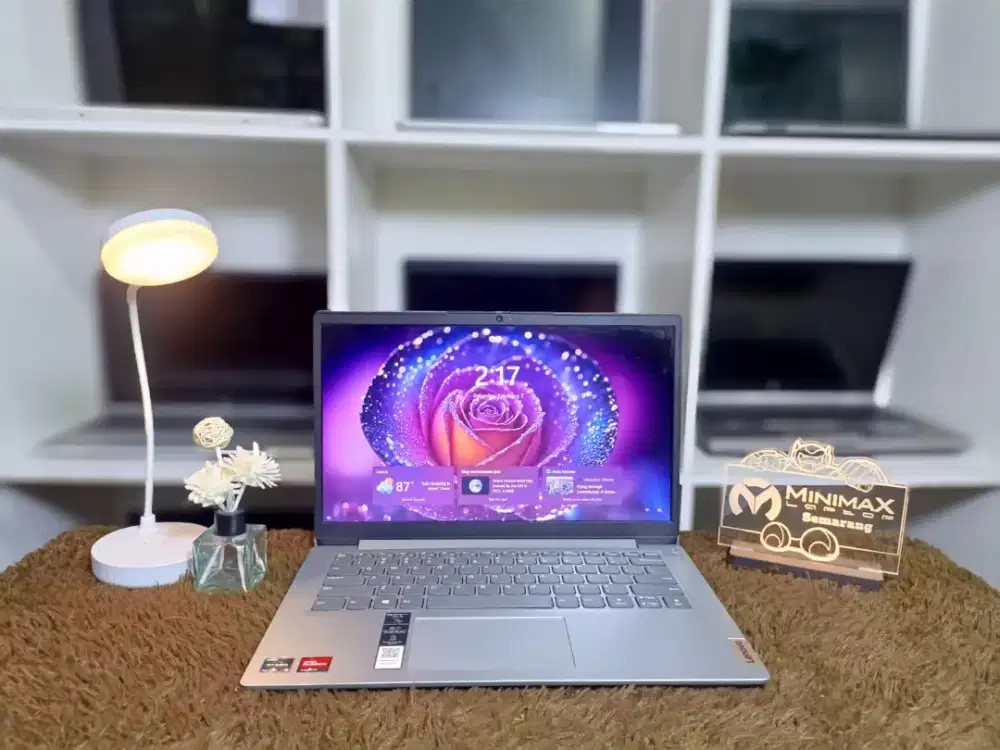 Lenovo Ideapad slim 1 Ryzen 3  seri 7 Ram 8GB  NVME 256GB FHD