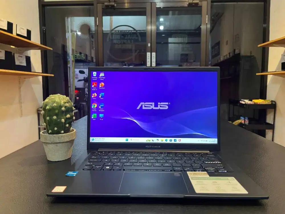 ASUS VIVOBOOK A1404ZA_CORE I3-1215U-BERGARANSI RESMI
