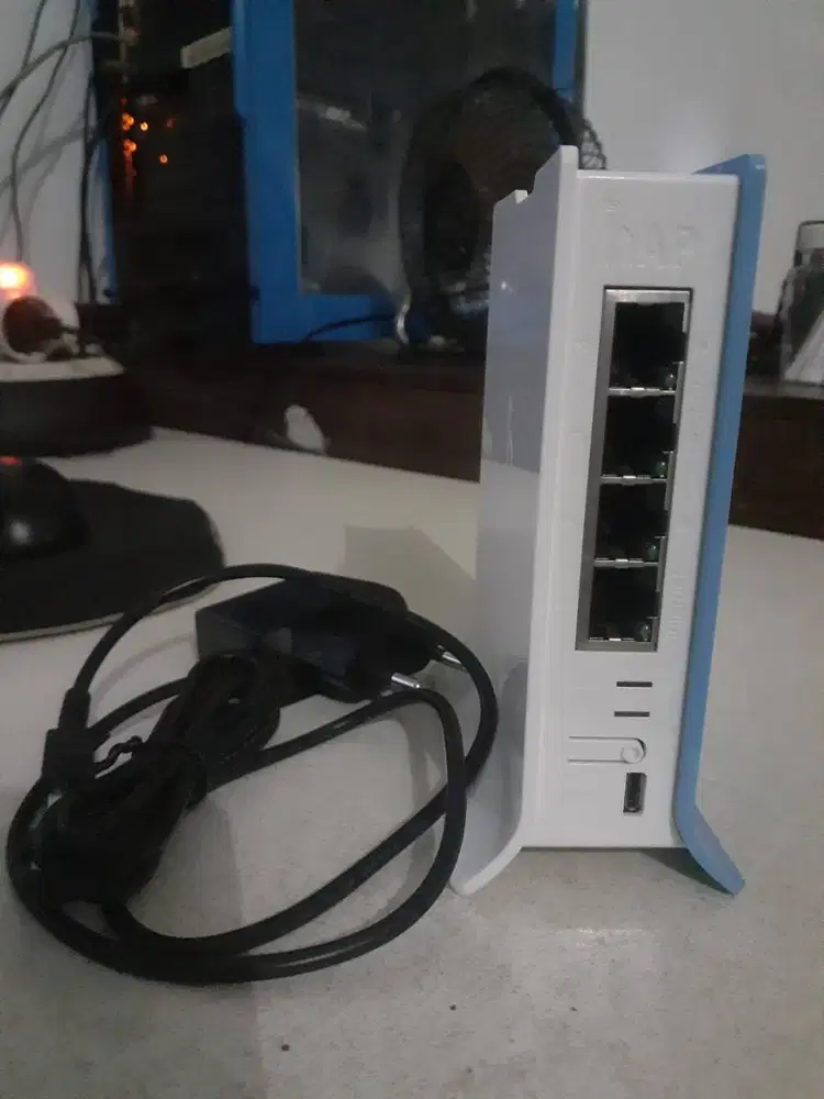 MikroTik hAP lite TC RB941-2nD-TC